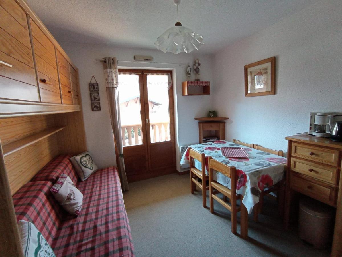 Apartamento Studio PRAZ SUR ARLY Exterior foto